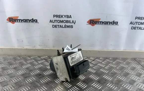 Volkswagen PASSAT B6 ABS Pump 3C0614109AF