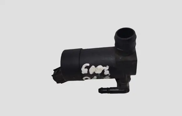 Volvo V70 Windscreen/windshield washer pump