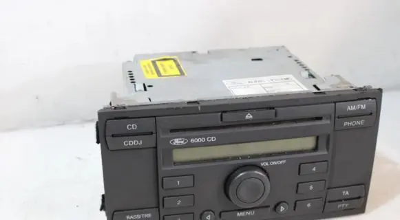 Ford Focus C-MAX Radio/GPS head unit trim 