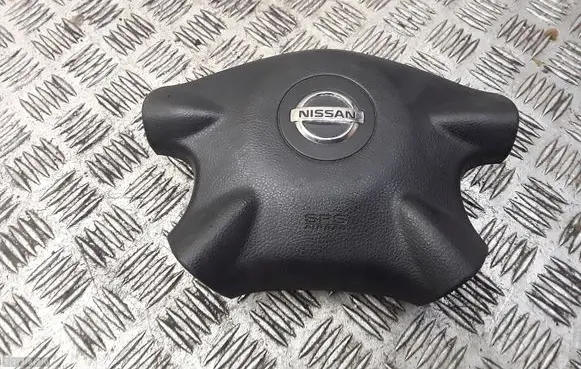 Nissan X-Trail T30 Steering wheel airbag 