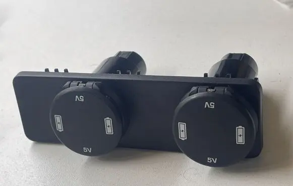 USB socket connector