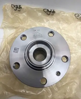 Volkswagen Golf VIII Front wheel hub 5WA407621B