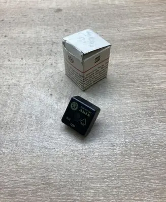 Skoda Felicia II Other relay 6U0951307
