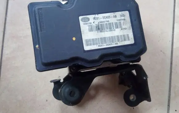 Ford Mondeo MK IV ABS Pump 9G912C405AB NE60174