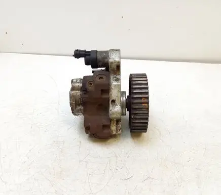 Fuel injection high pressure pump