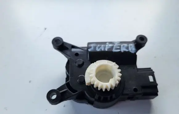 Skoda Superb B8 (3V) A/C air flow flap actuator/motor 