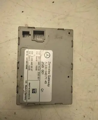 Mercedes-Benz SL R232 Gateway control module A2305407145 A2304420027 A2115407245