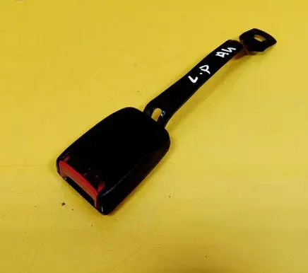 Audi A4 S4 B5 8D Front seatbelt buckle 8D0857755