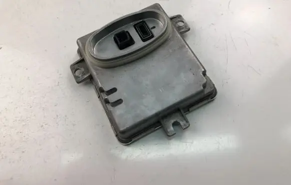BMW 3 E90 E91 Xenon control unit/module 6261110499