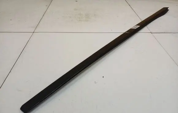 Mercedes-Benz R W251 Windshield trim A2516904962