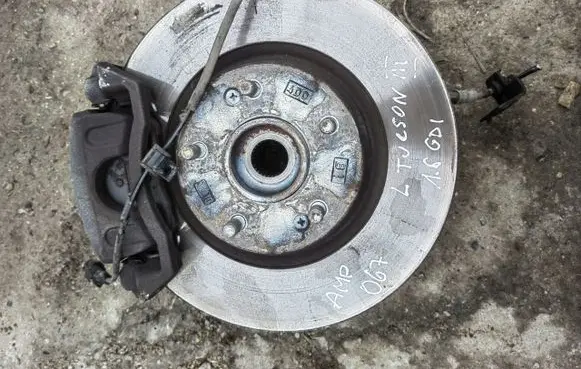 Hyundai Tucson TL Front wheel hub 1234GLO841