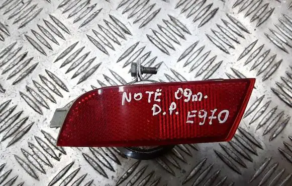 Nissan Note (E11) Rear tail light reflector 25024740