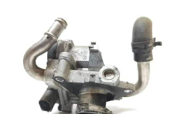 Volkswagen Tiguan EGR valve 04L131501R 092323 WA0110418