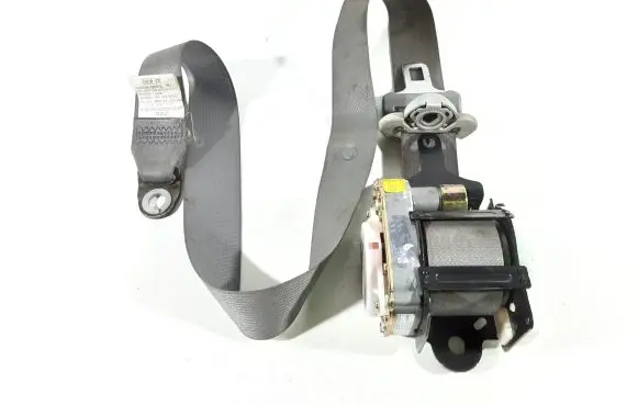 Suzuki XL7 I Front seatbelt 8492052DL 8492052DLR TKAB2EP452