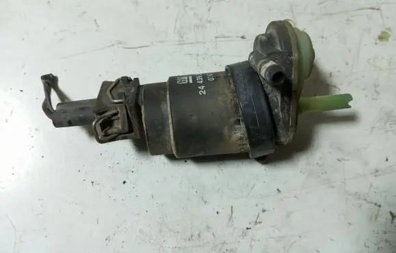 Opel Zafira B Windscreen/windshield washer pump 24439254
