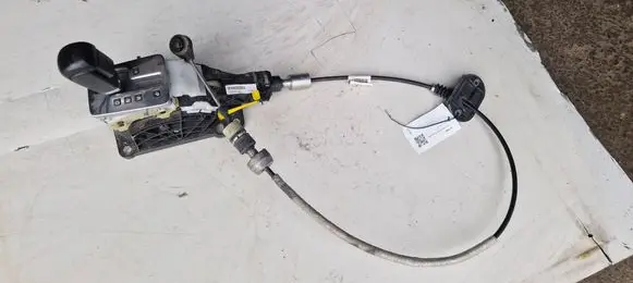 Volvo XC70 Gear shifter/selector p30759122 30759122 31259082