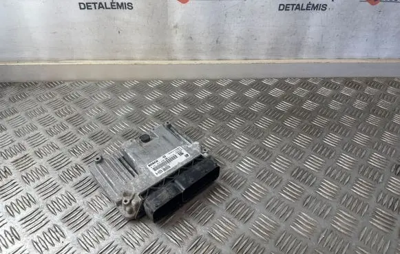 Opel Signum Engine control unit/module 0281014450 55566277