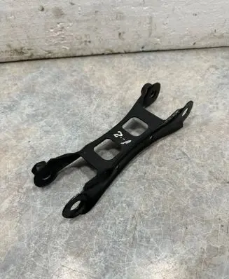 BMW i3 Rear upper control arm/wishbone 6867882 33326867882