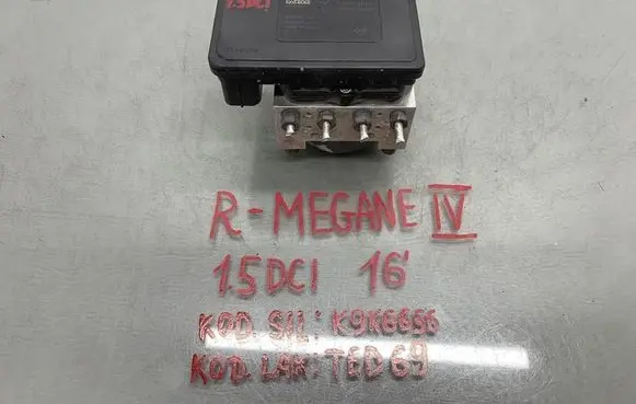 Renault Megane IV ABS Pump 476604349R