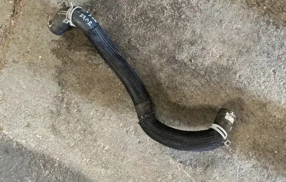 Nissan Juke II F16 Engine coolant pipe/hose
