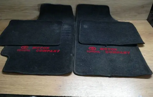 Toyota Corolla Verso AR10 Car floor mat set 