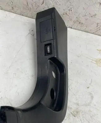 BMW 5 E60 E61 Foot area side trim 7025029 047467 22339910