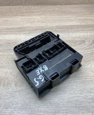 Volkswagen Touareg I Comfort/convenience module 4050549800 1K1907348A