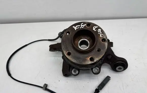 BMW 3 E90 E91 Rear wheel hub 6783665