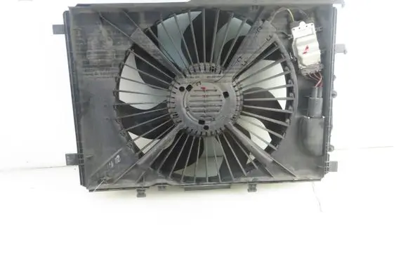 Mercedes-Benz C W204 Fan set 2045000755