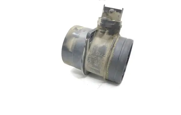 KIA Sorento Mass air flow meter 028100255