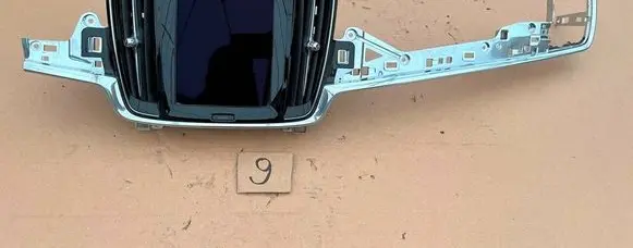 Volvo XC60 Screen/display/small screen 32350422AA 10R064370 32250735A