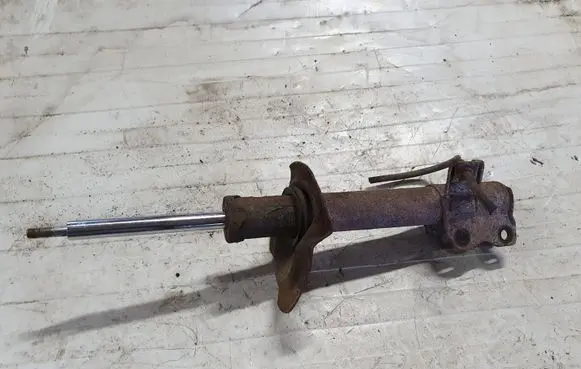 Nissan X-Trail T30 Front shock absorber/damper NOCODE