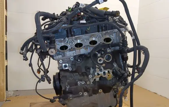 BMW 3 G20 G21 Engine 947025504 8650919