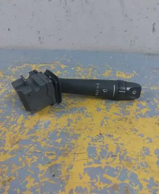 Volvo S60 Wiper control stalk 8691695