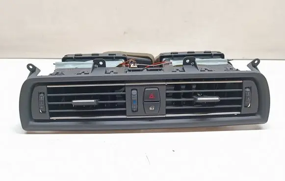 BMW 6 F12 F13 Dash center air vent grill 9197489