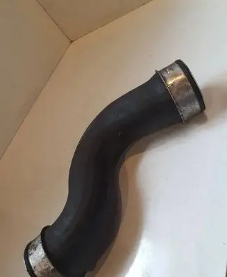 Volkswagen Golf V Intercooler hose/pipe 1K0145832B