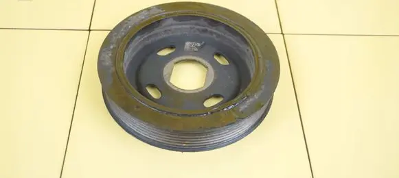 Mercedes-Benz Vito Viano W447 Timing belt tensioner pulley 622951