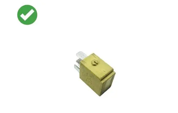Mercedes-Benz CLS C219 Other relay 4RD007814 4RD00781402 0025421219