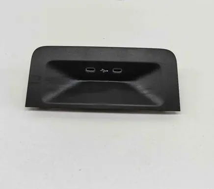 Skoda Enyaq iV USB socket connector 657035736A 5LA863617