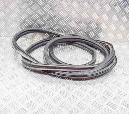 Dodge Stealth Trunk rubber seal (body) 