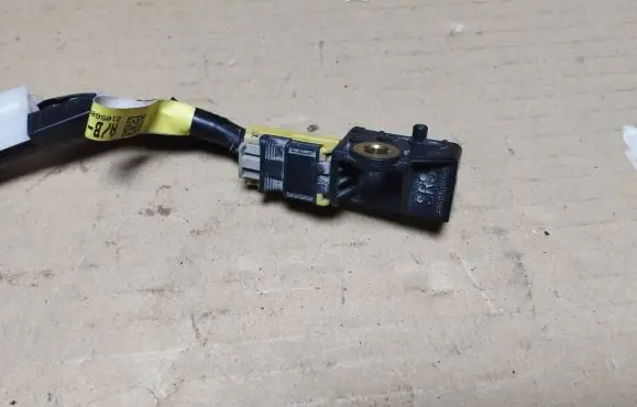 Honda Accord Airbag deployment crash/impact sensor 77930TR0A111M1