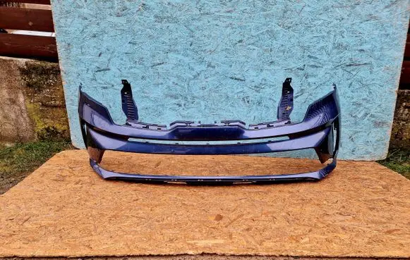KIA Sorento Front bumper