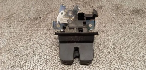 Skoda Superb B6 (3T) Tailgate/trunk/boot lock/catch/latch 3T9827520