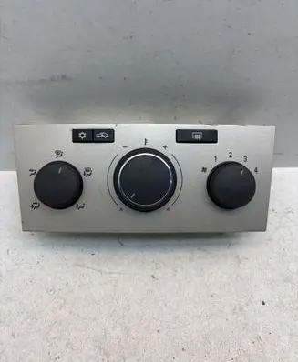 Opel Astra H Climate control unit 901513600001