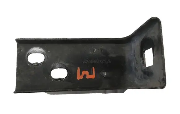 Renault Master III Radiator support slam panel bracket 8200657217B