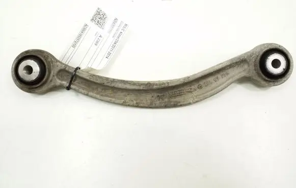 Mercedes-Benz C W204 Rear control arm A2043502206