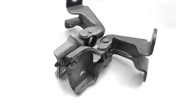 Renault Trafic III (X82) Front door hinge set 804005400R 93450652