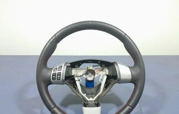 Suzuki Swift I Steering wheel GS12001890