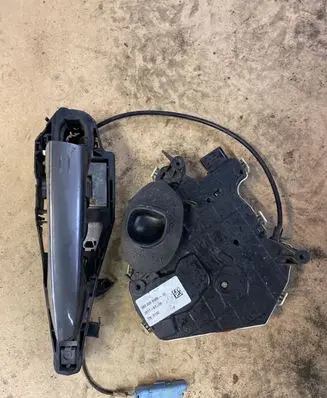 Toyota Proace Loading door lock 9808568580