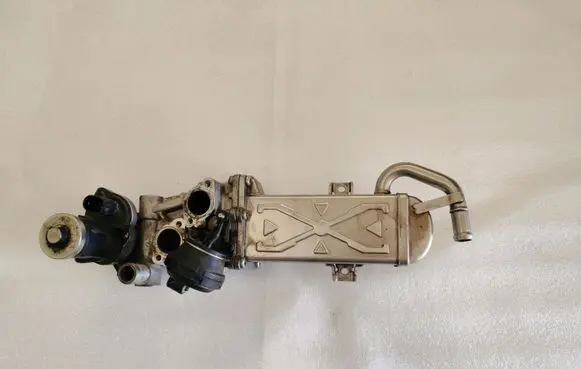Volkswagen Caddy EGR valve cooler 06E00971